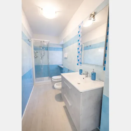 Maestrale A 300m Dalla Apartment *